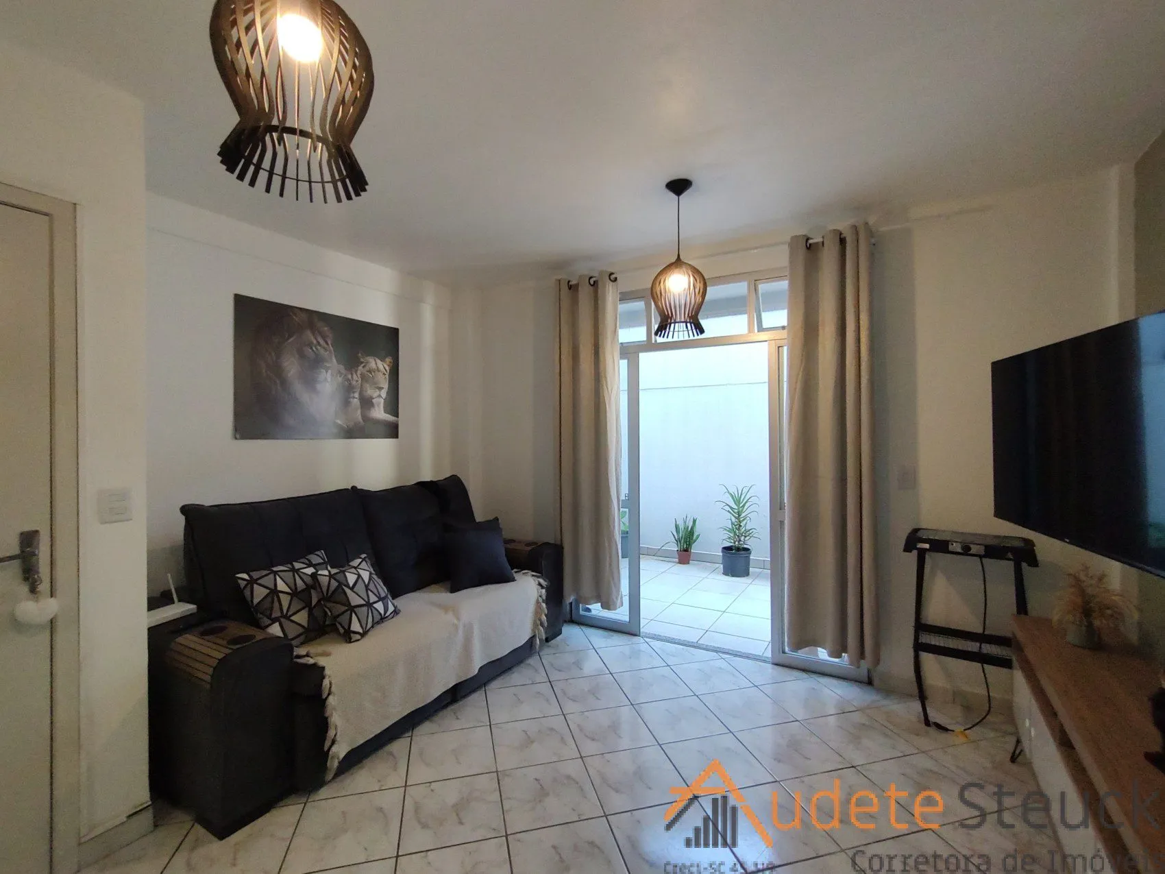 Apartamento com 3 dormitórios no bairro Garcia - foto 1