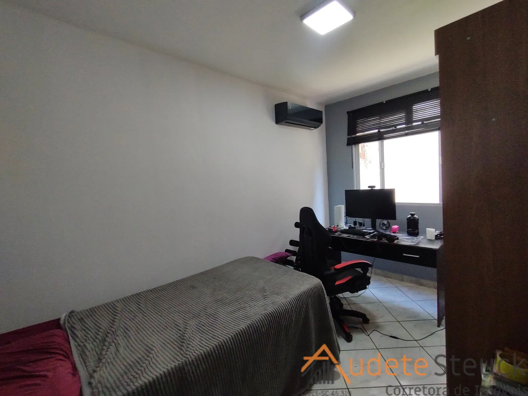 Apartamento com 3 dormitórios no bairro Garcia — foto 4