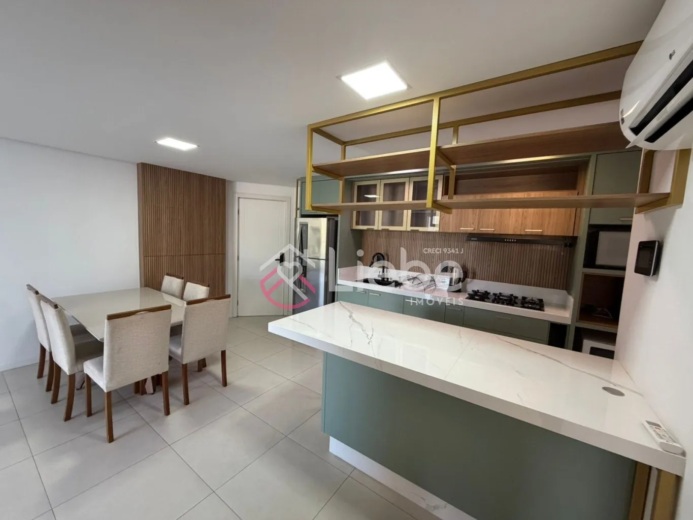 Apartamento Semi Mobiliado com excelente localização no Condominio Solare Residence com 3 dormitórios e 107,09m de área privativa no centro da cidade de Pomerode. — foto 6