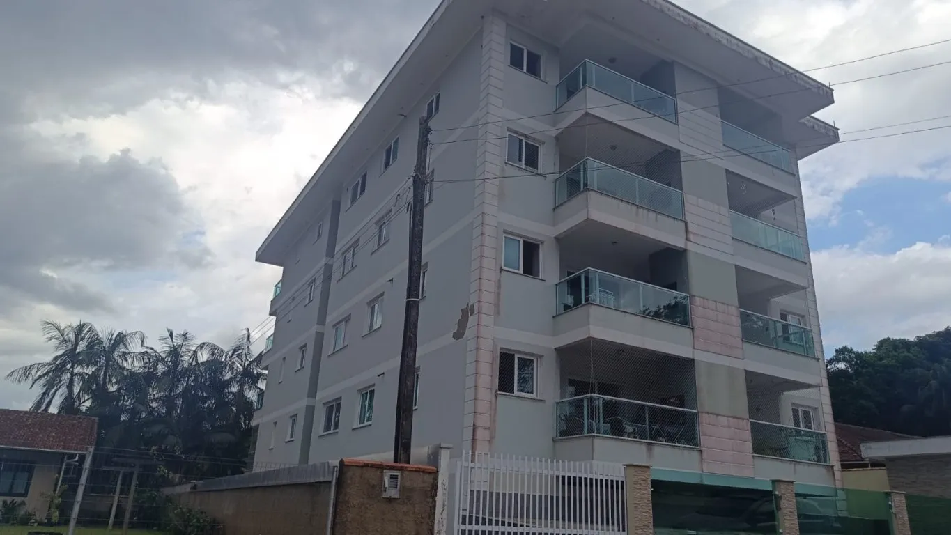 Apartamento à venda em localização estratégica no Centro de Pomerode. - foto 1