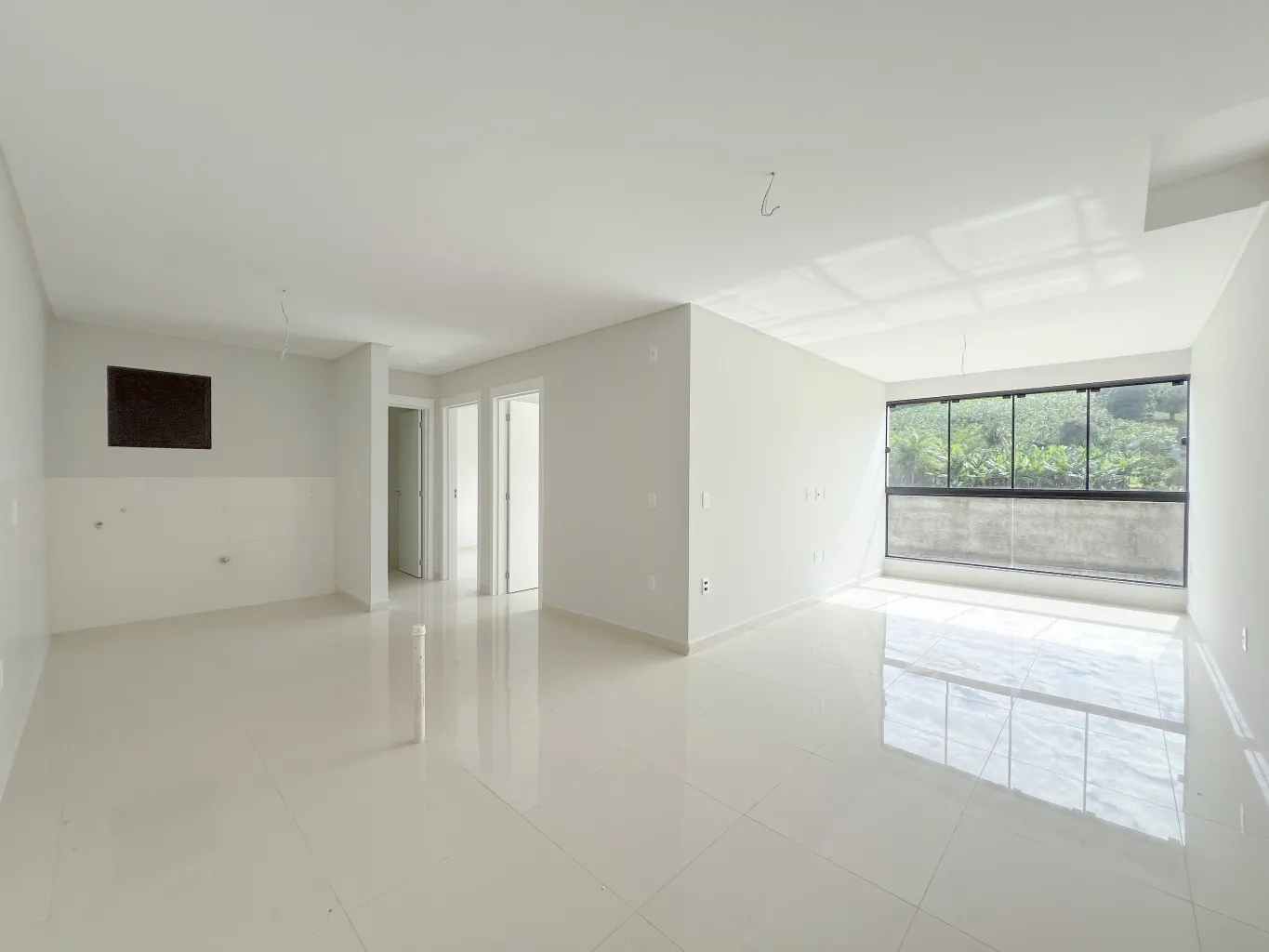 Apartamento novo, localizado no coração do Centro de Pomerode, unindo praticidade, valorização e excelente localização. - foto 1