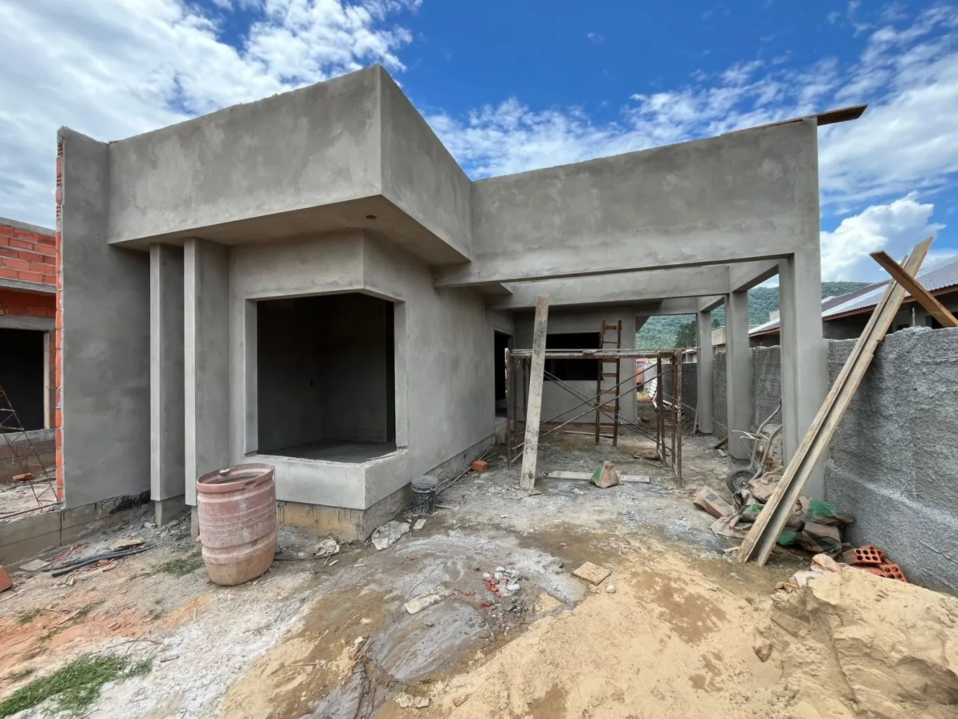 Casa 03 quartos em fase de construção - foto 1