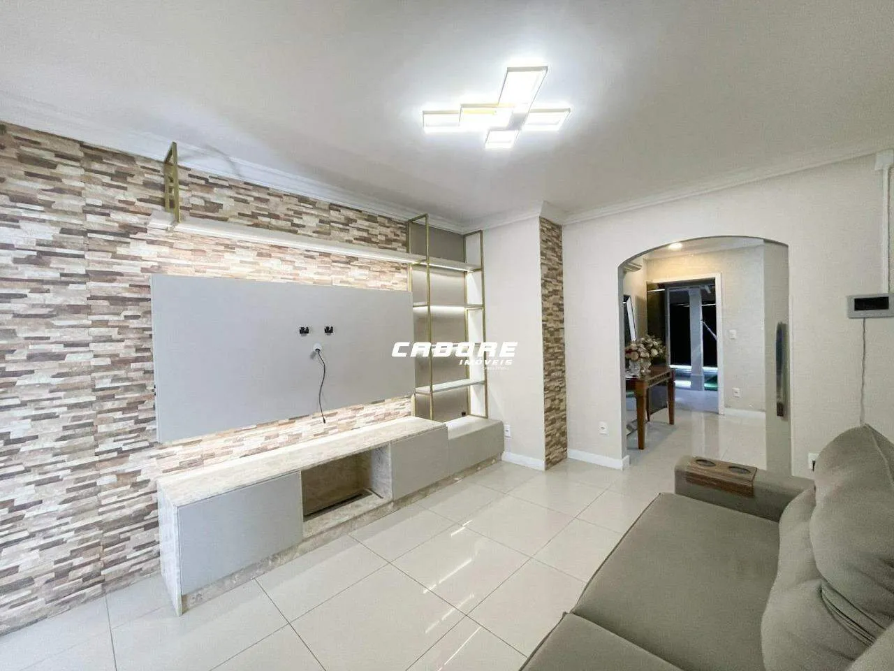 Casa · para alugar · 4 quartos · 290m² · Salto, Blumenau
