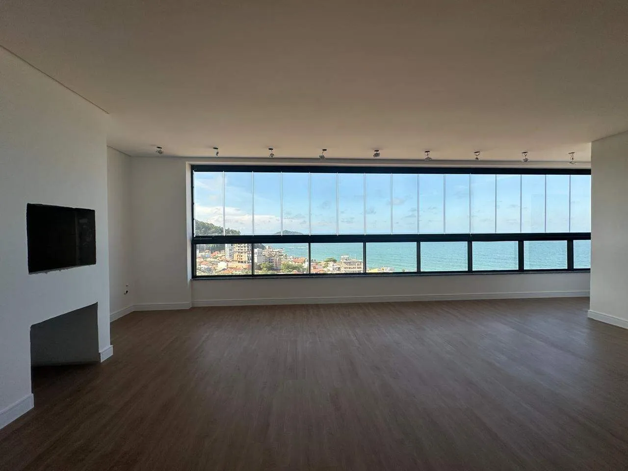 Apartamento à venda, 3 quartos, 2 vagas, Bairro Centro, Penha/SC — foto 3