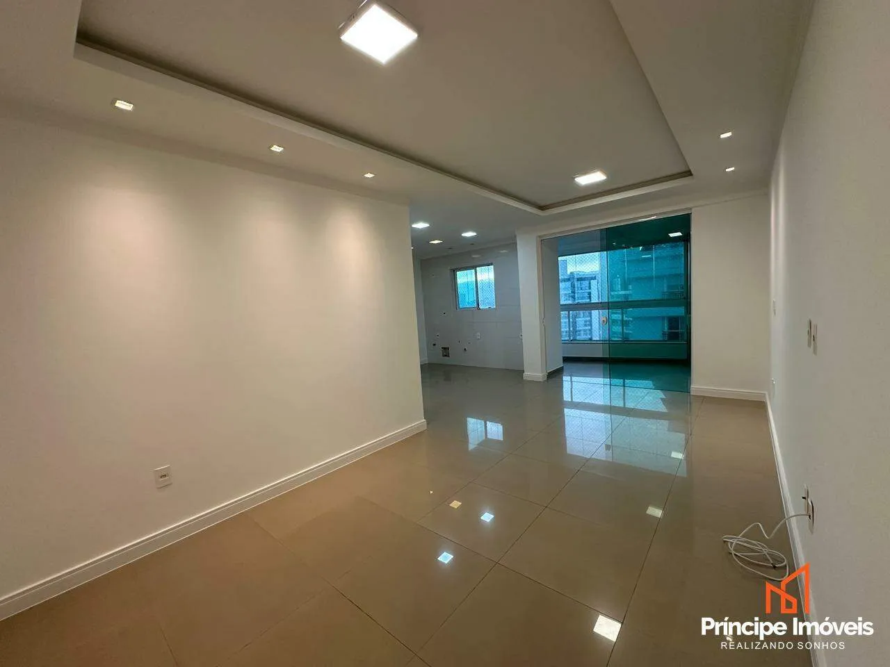 Apartamento com 3 quartos no Saguaçu em Joinville — foto 3