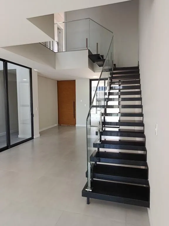 TRIPLEX no ITAJUBA com 3 quartos para VENDA, 238 m — foto 5
