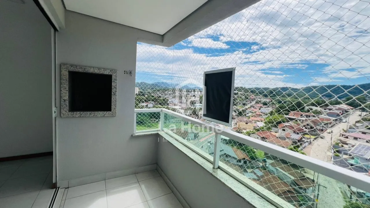 Apartamento em andar alto com 02 dormitórios sendo 01suíte 02 vagas de garagem à venda em Blumenau, Bairro Fortaleza - foto 1