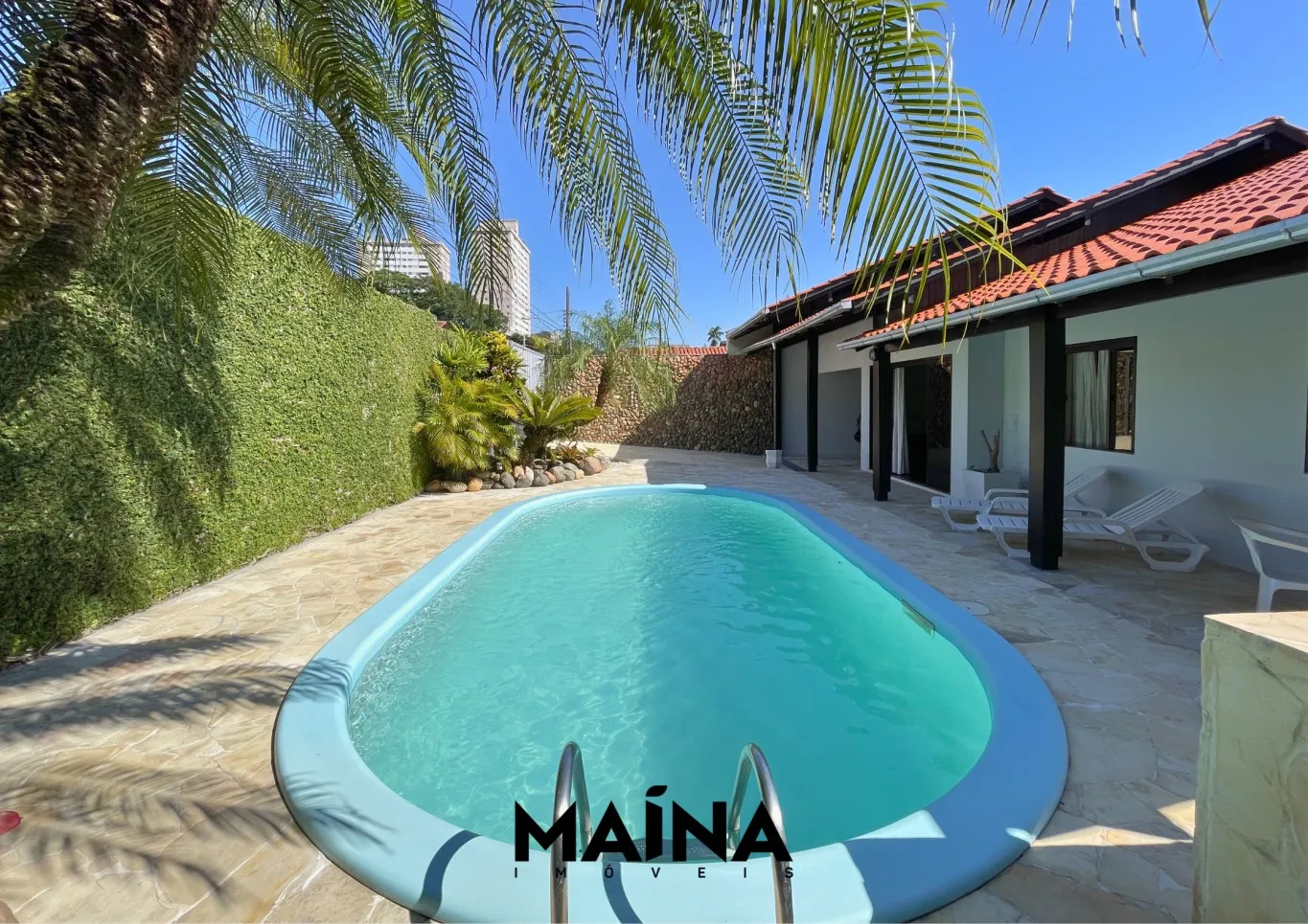 Casa 3 dormitórios com piscina na Velha — foto 2