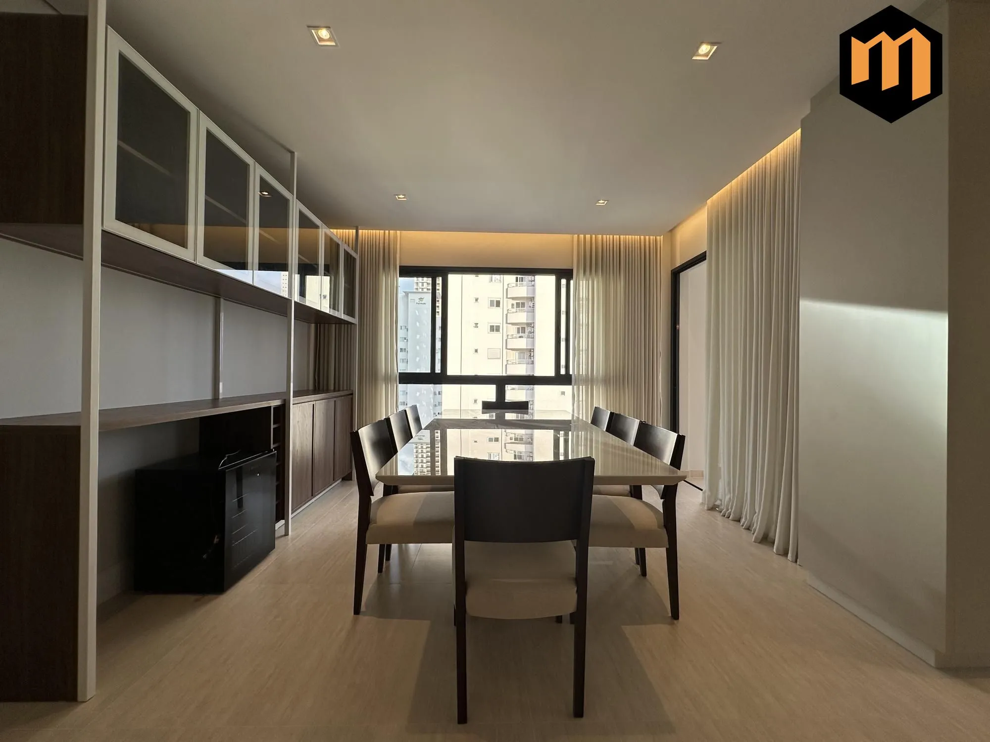 Apartamento Novo Mobiliado com 03 Suítes para Locação Centro/Balneário Camboriú — foto 4