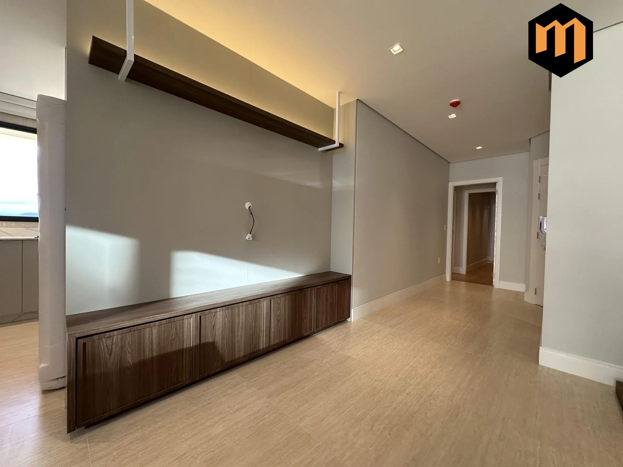 Apartamento Novo Mobiliado com 03 Suítes para Locação Centro/Balneário Camboriú — foto 6