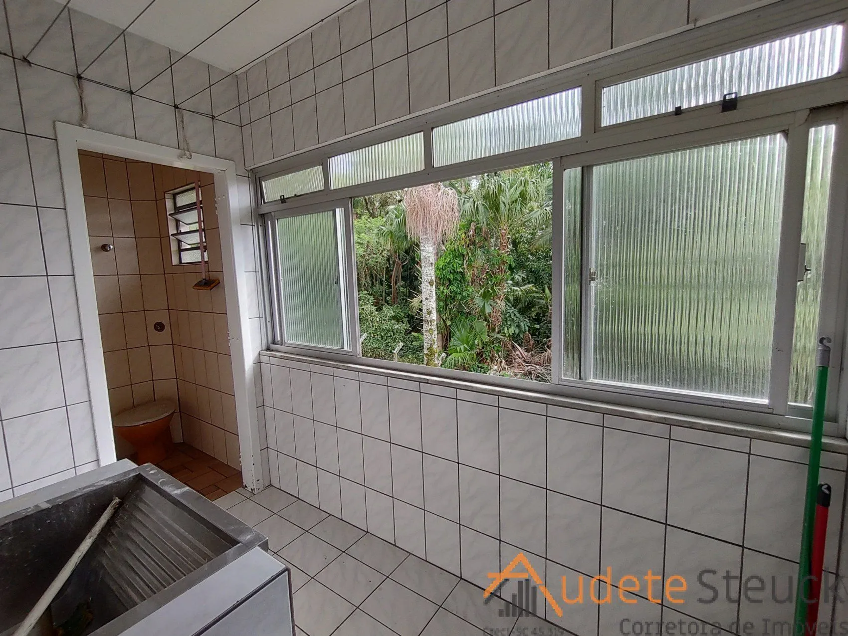 Apartamento com 3 dormitórios no Àgua Verde — foto 6