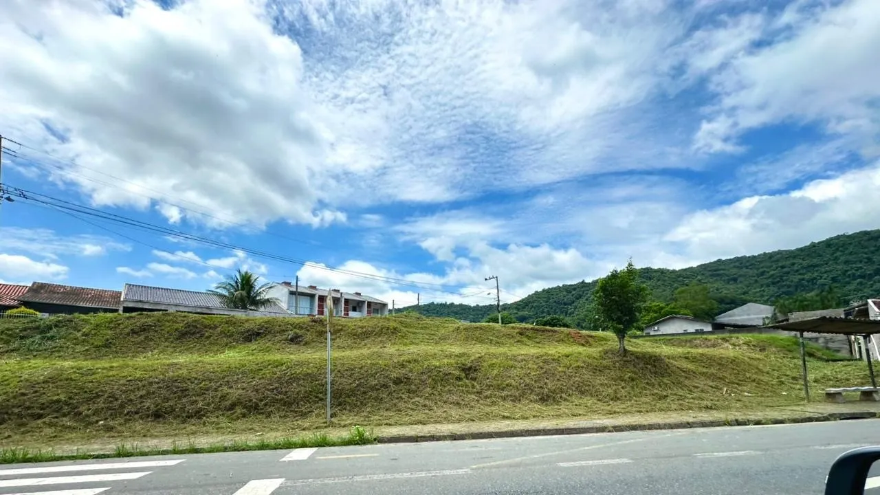 Terrenos comercial e residencial com boa localização no bairro Velha Central. - foto 1