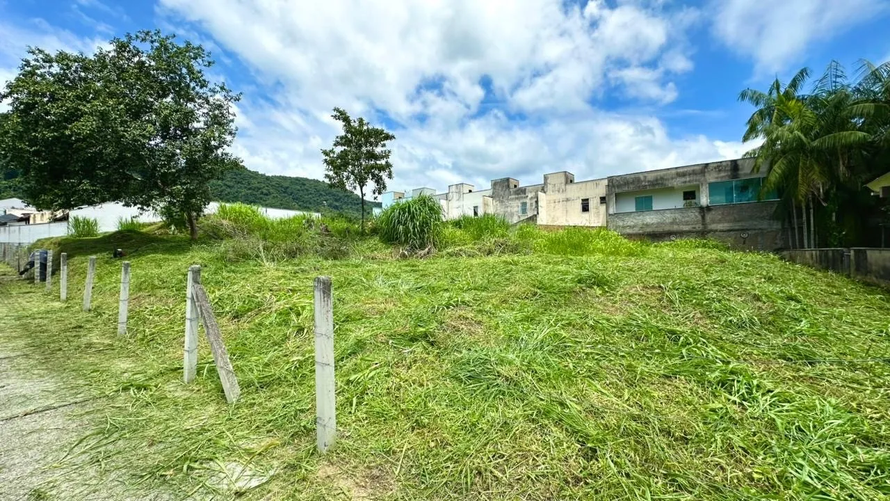 Terrenos residencial com boa localização no bairro Velha Central. - foto 1