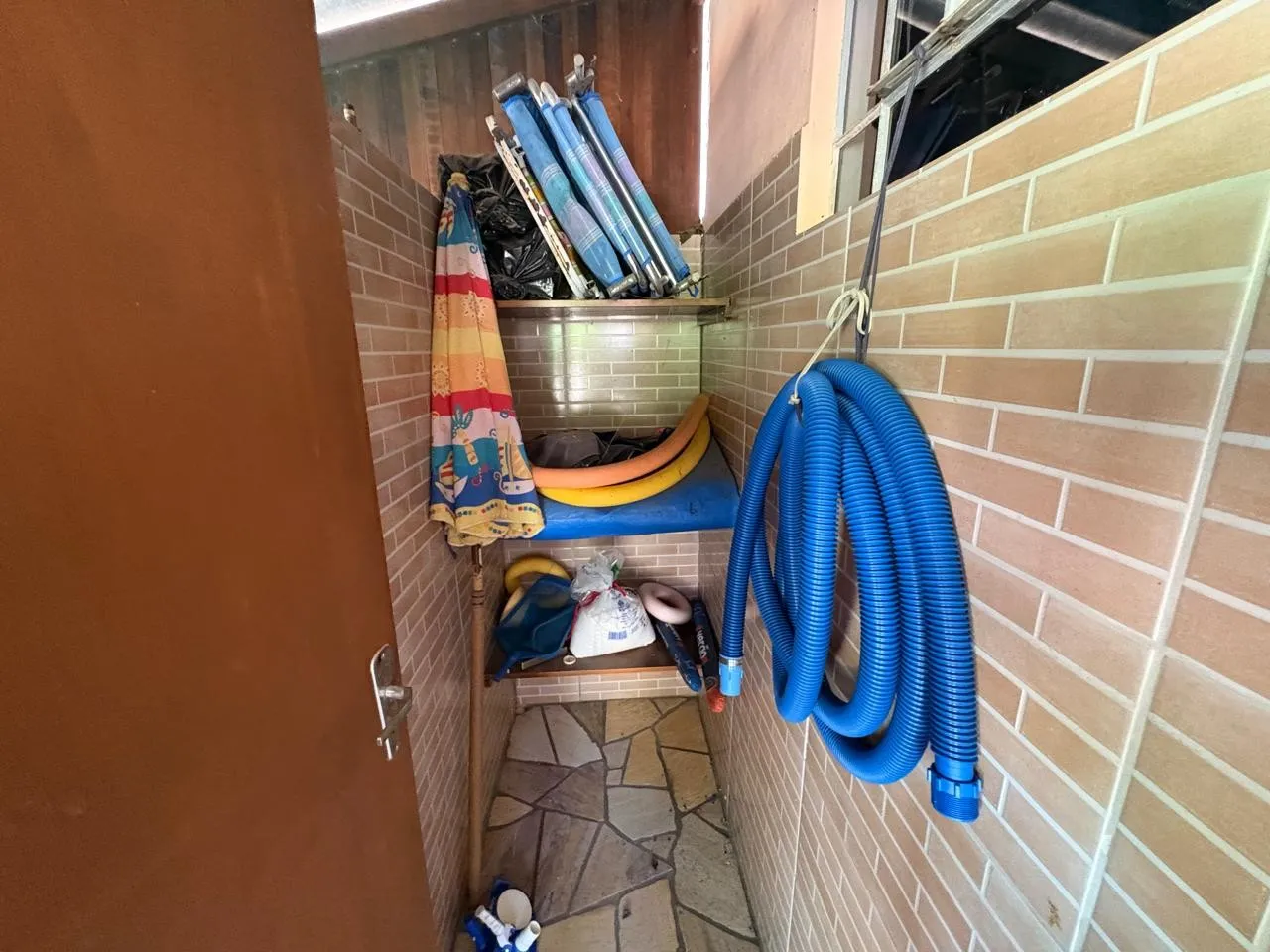 IMOVEL COMERCIAL + RESIDENCIAL EM TERRENO DE 4.567m COM PISCINA — foto 7