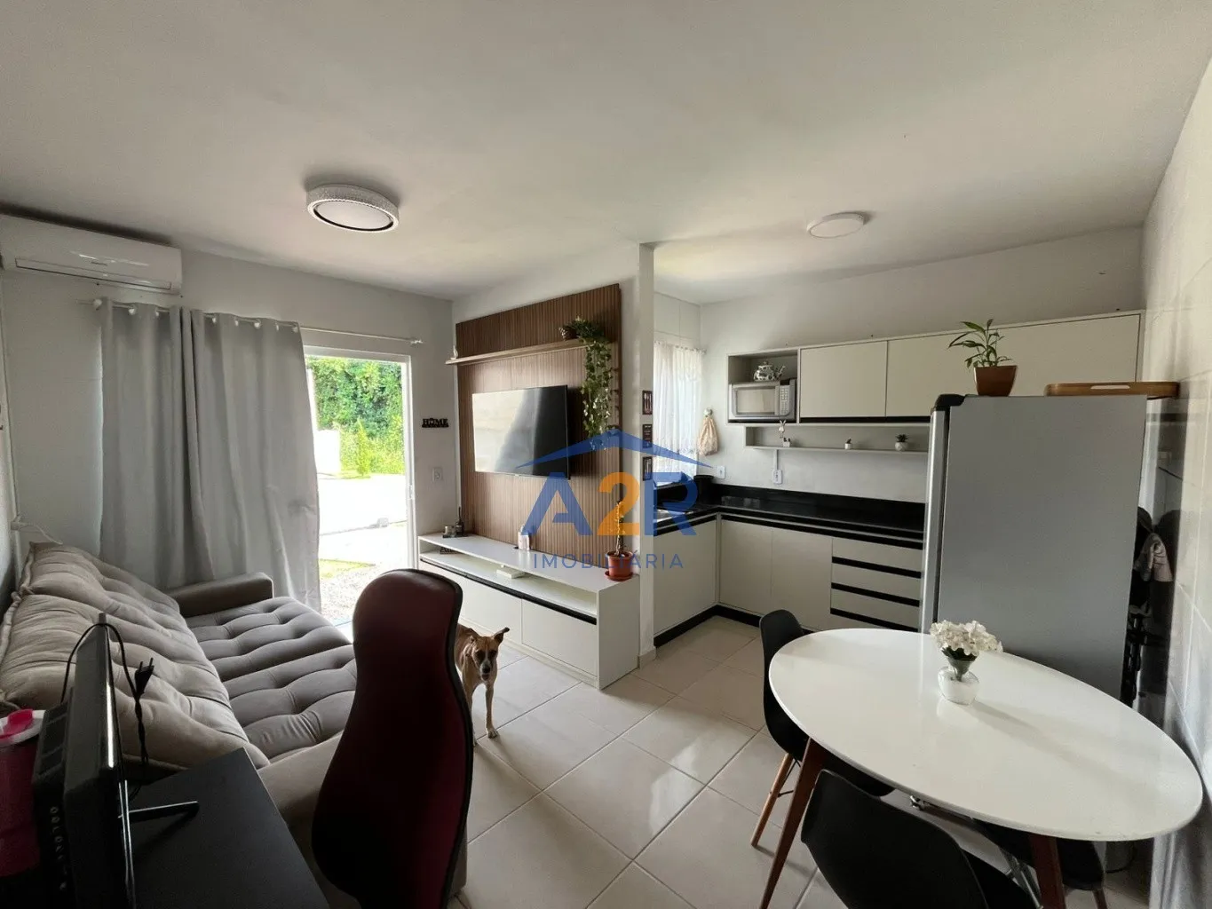 CASA COM TERRENO DE 315M COM GARAGEM E COZINHA SOB MEDIDA NO LOTEAMENTO NOVA INDAIAL — foto 5