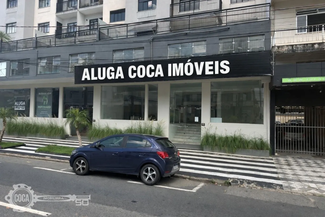 Ponto comercial grande na Antônio da Veiga (430m) - localização estratégica ao lado da FURB - foto 1