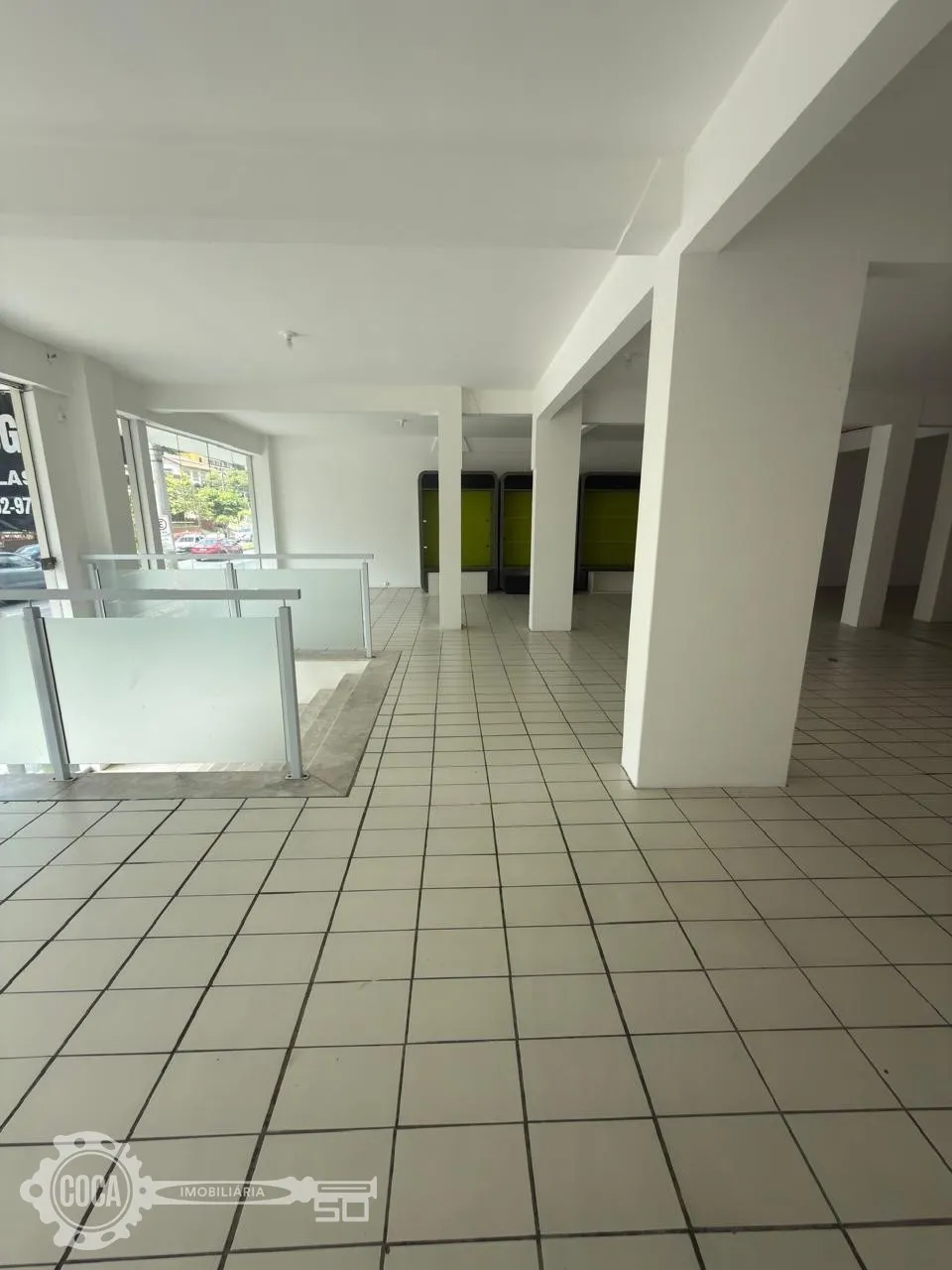 Ponto comercial grande na Antônio da Veiga (430m) - localização estratégica ao lado da FURB — foto 3