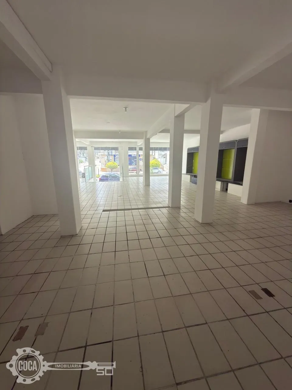 Ponto comercial grande na Antônio da Veiga (430m) - localização estratégica ao lado da FURB — foto 5