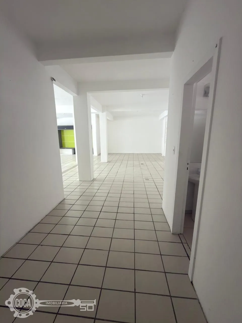 Ponto comercial grande na Antônio da Veiga (430m) - localização estratégica ao lado da FURB — foto 7