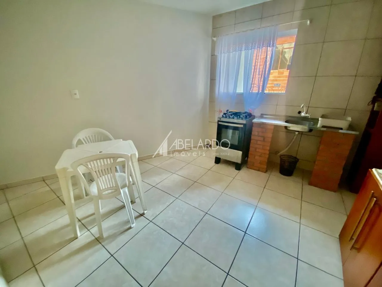 Aluga-se apartamento de 1 dormitório em excelente localização no bairro Salto do Norte próximo a UFSC de Blumenau — foto 2