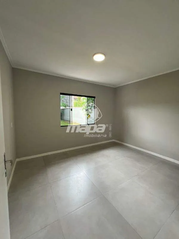 Casa com amplo espaço de terreno no bairro Tapajós — foto 6