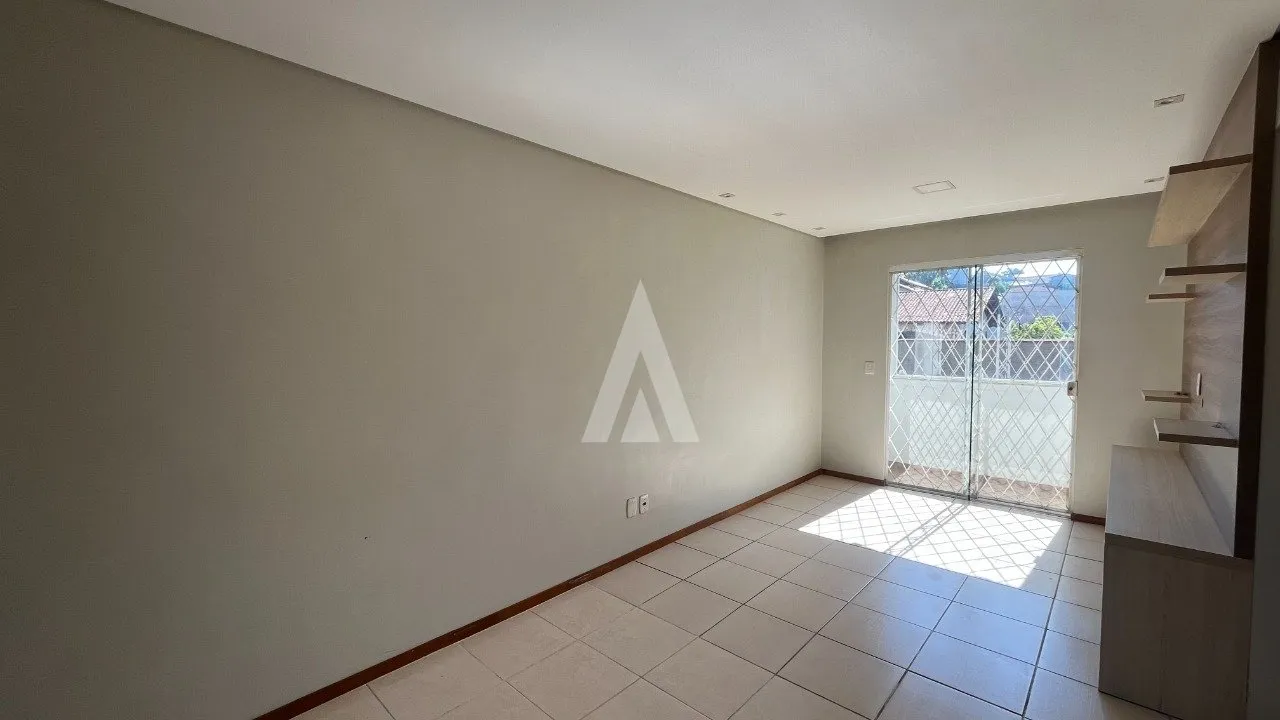 Apartamento com 2 quartos à venda no bairro Floresta em Joinville-SC por R$300.000,00. — foto 3
