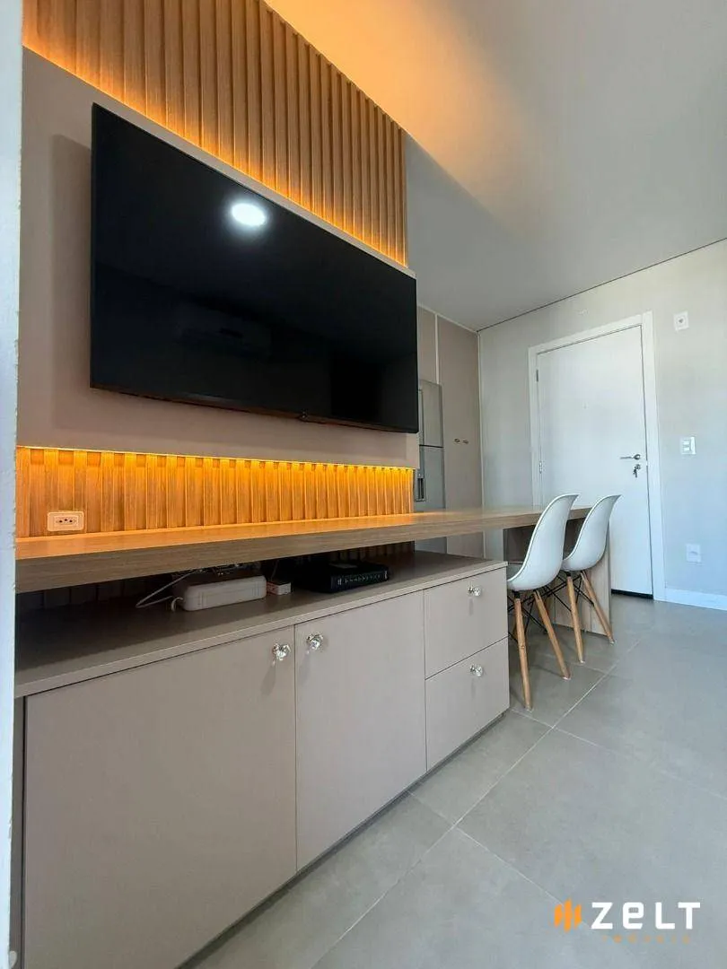 Apartamento com 1 dormitório à venda, 41 m por R$ 535.000,00 - Victor Konder - Blumenau/SC — foto 2