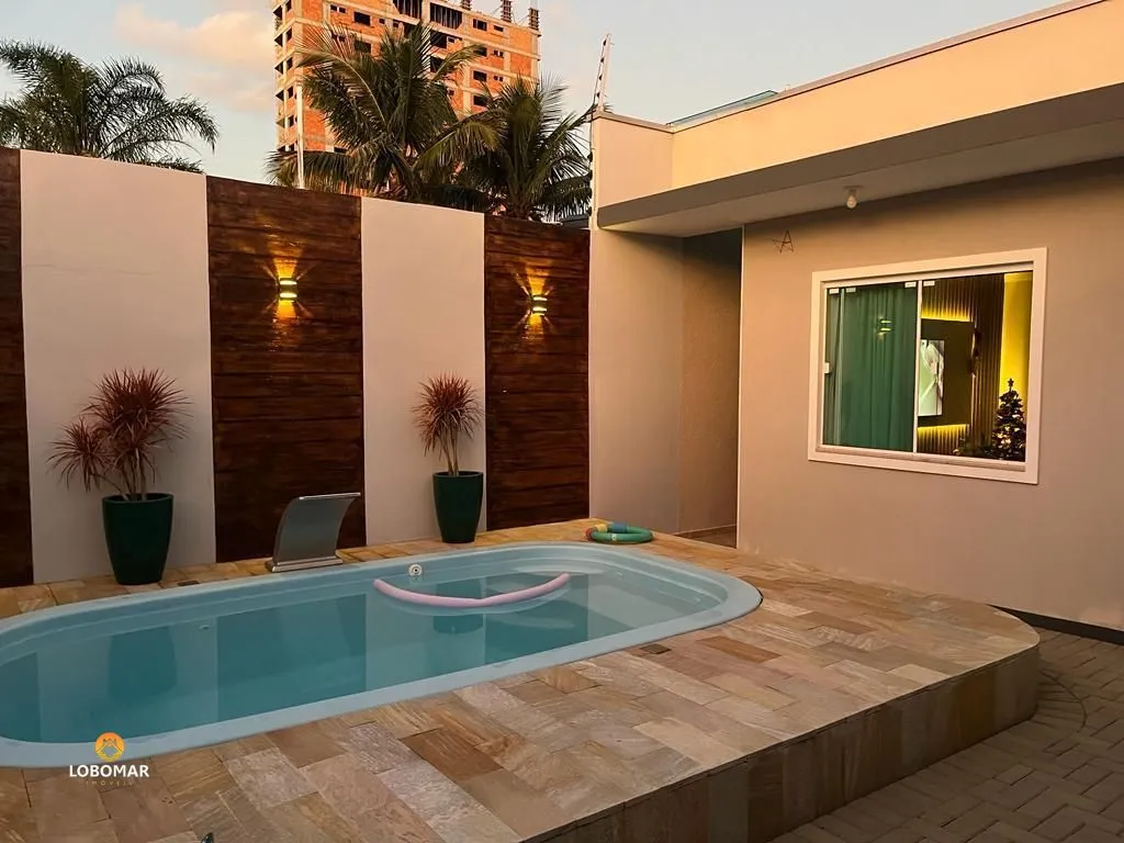 Casa com piscina na praia Alegre, à 500m do mar, em Penha/SC. - foto 1