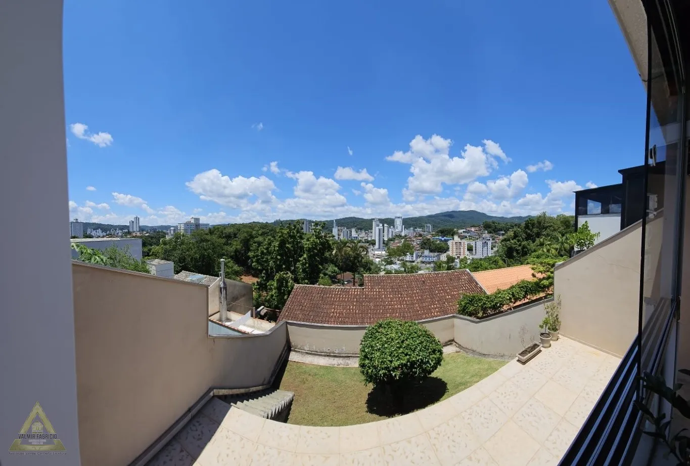 Uma casa rara. No lugar certo. Na hora certa. — foto 2