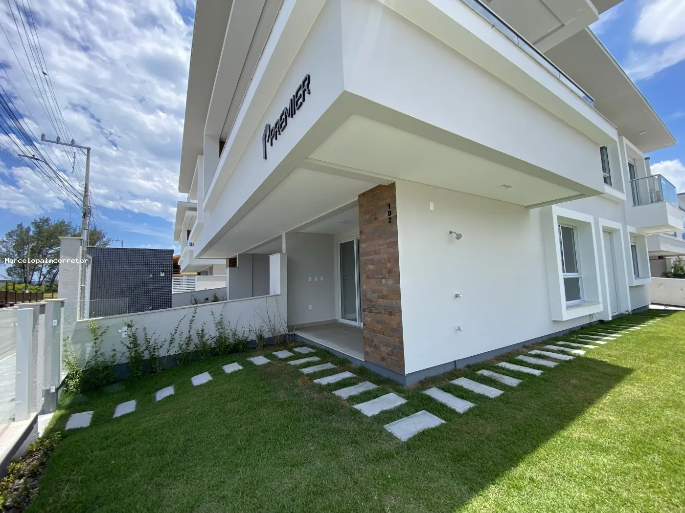 Apartamento para Venda em Palhoça, Praia do Sonho (Ens Brito), 2 dormitórios, 2 suítes, 3 banheiros, 2 vagas — foto 6