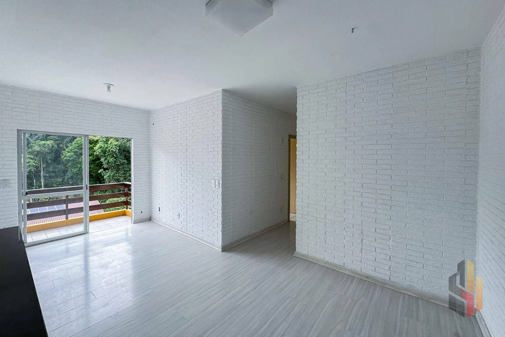 Apartamento à venda com 3 quartos, 1 vaga, 86m² na região do bairro Velha, próximo à Rua Divinópolis, Blumenau — foto 3