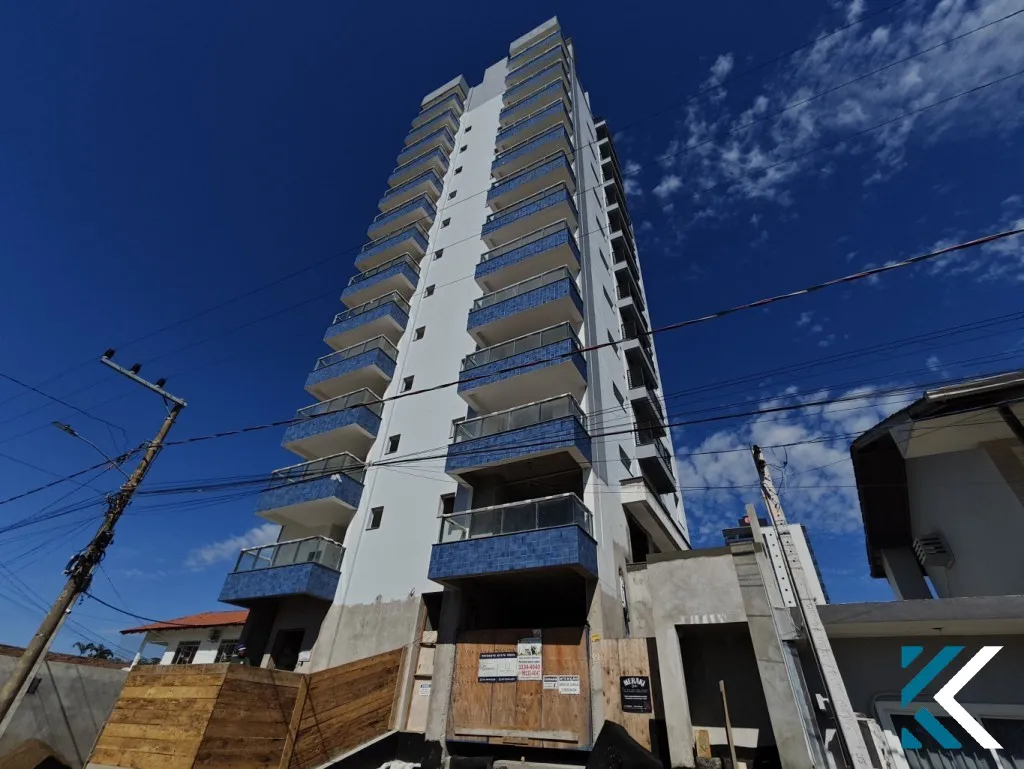 APARTAMENTO COM LINDA VISTA PARA O MAR NO CENTRO DE PENHA/SC - foto 1