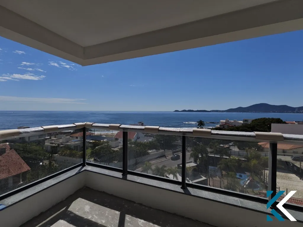 APARTAMENTO COM LINDA VISTA PARA O MAR NO CENTRO DE PENHA/SC — foto 3