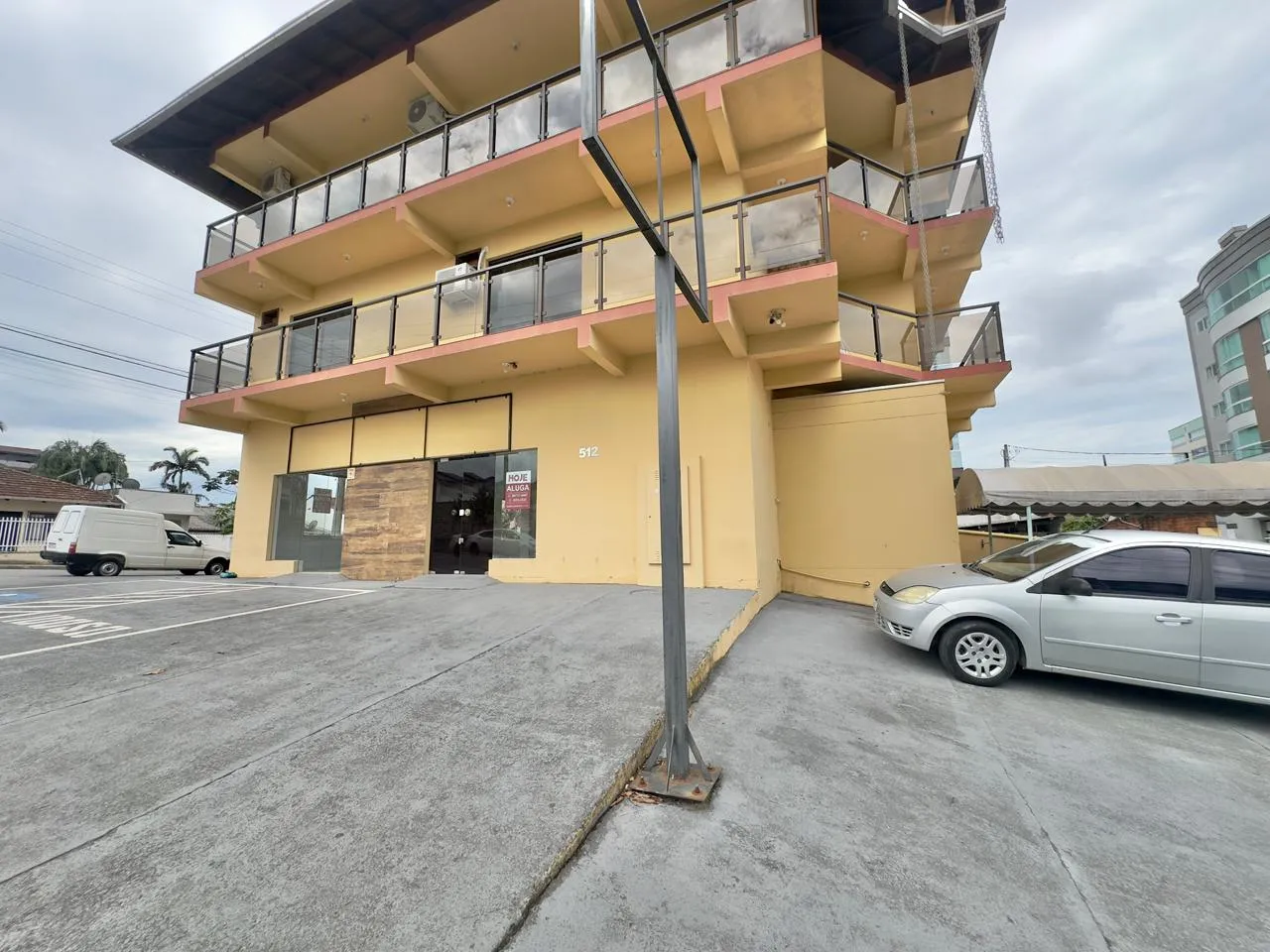 SALA COMERCIAL NO BAIRRO NAÇÕES — foto 3