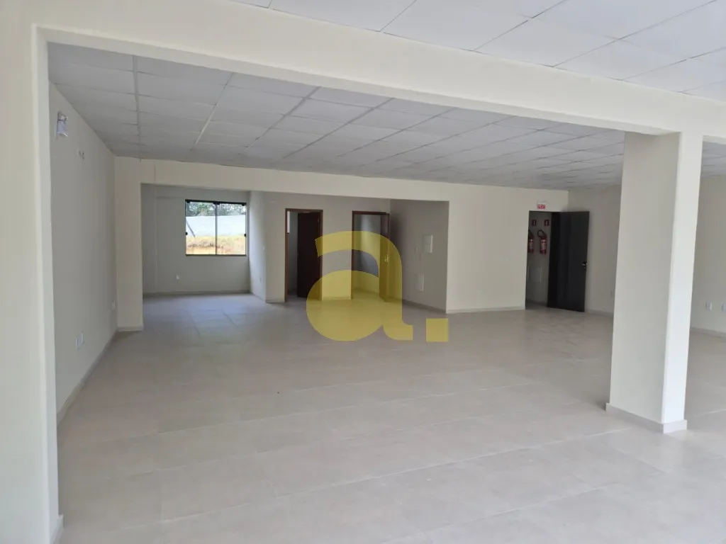 SALA COMERCIAL PARA ALUGAR NO BAIRRO VELHA DE 115m — foto 3