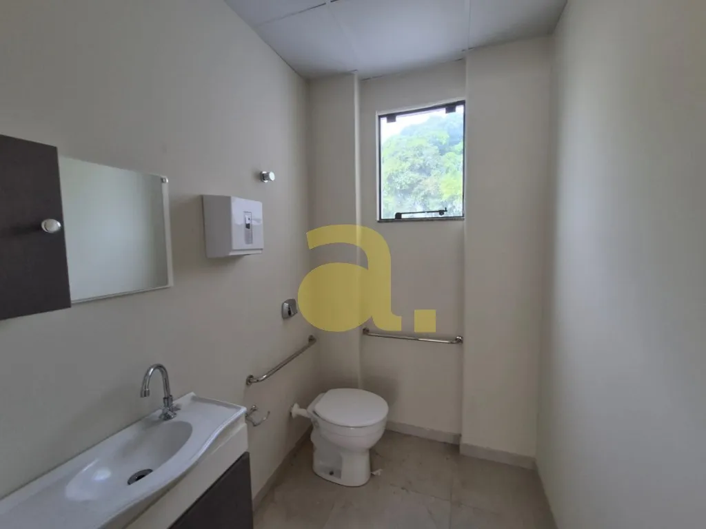 SALA COMERCIAL PARA ALUGAR NO BAIRRO VELHA DE 115m — foto 7