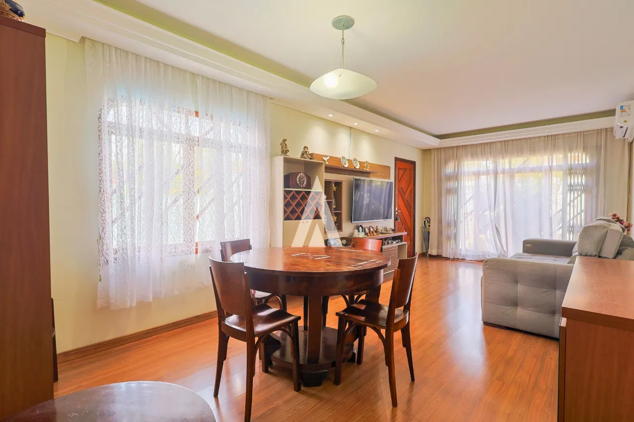 Casa com 4 quartos à venda no bairro Floresta em Joinville-SC por R$725.000,00. — foto 5