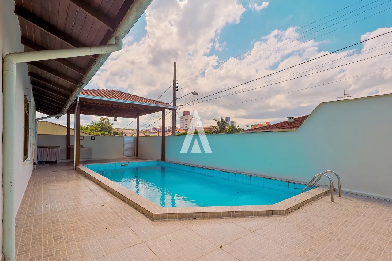 Casa com 4 quartos à venda no bairro Floresta em Joinville-SC por R$725.000,00. — foto 2