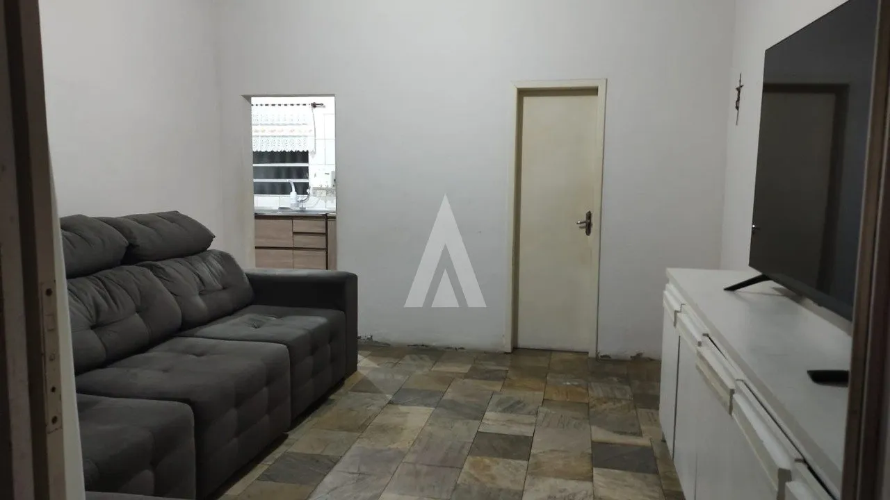 Casa à venda no bairro América em Joinville-SC por R$950.000,00. — foto 2