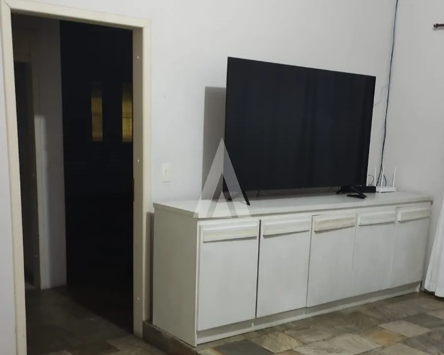 Casa à venda no bairro América em Joinville-SC por R$950.000,00. — foto 3