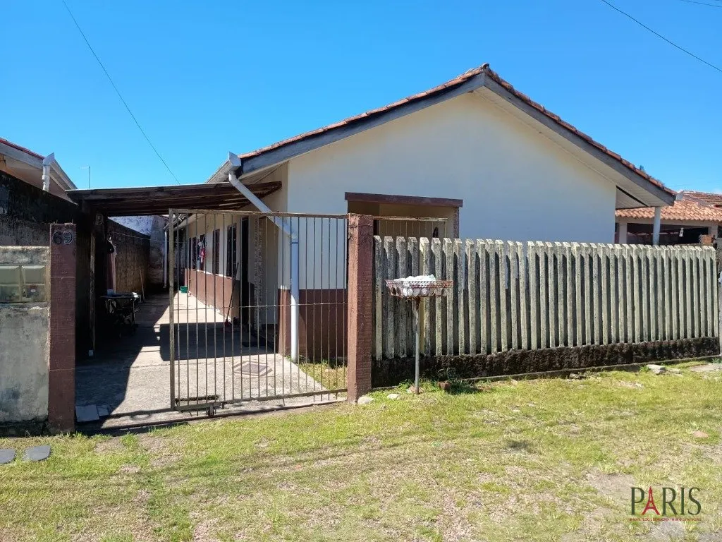 Casa em Guaratuba - foto 1