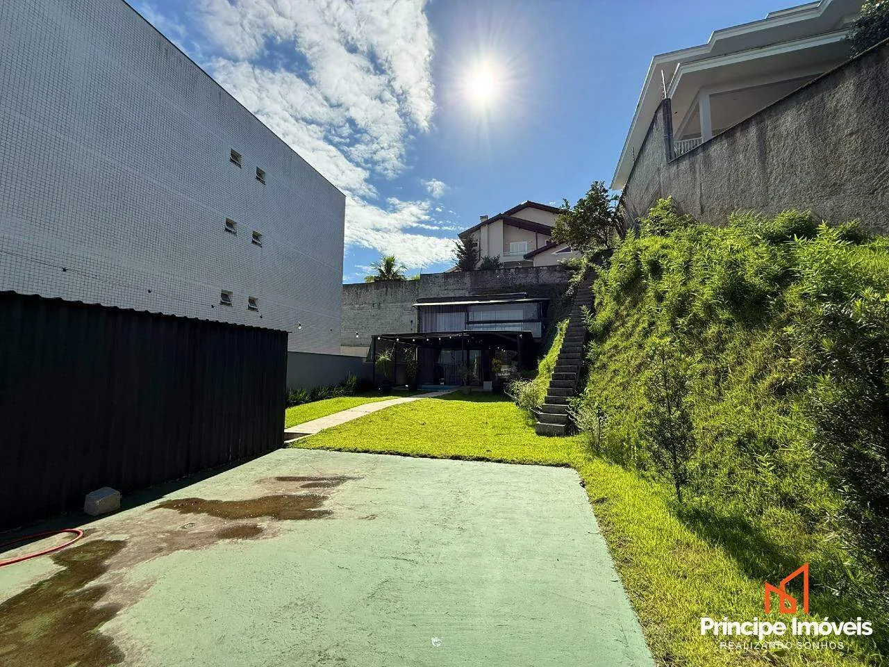 Casa com 1 quarto no Glória em Joinville — foto 2