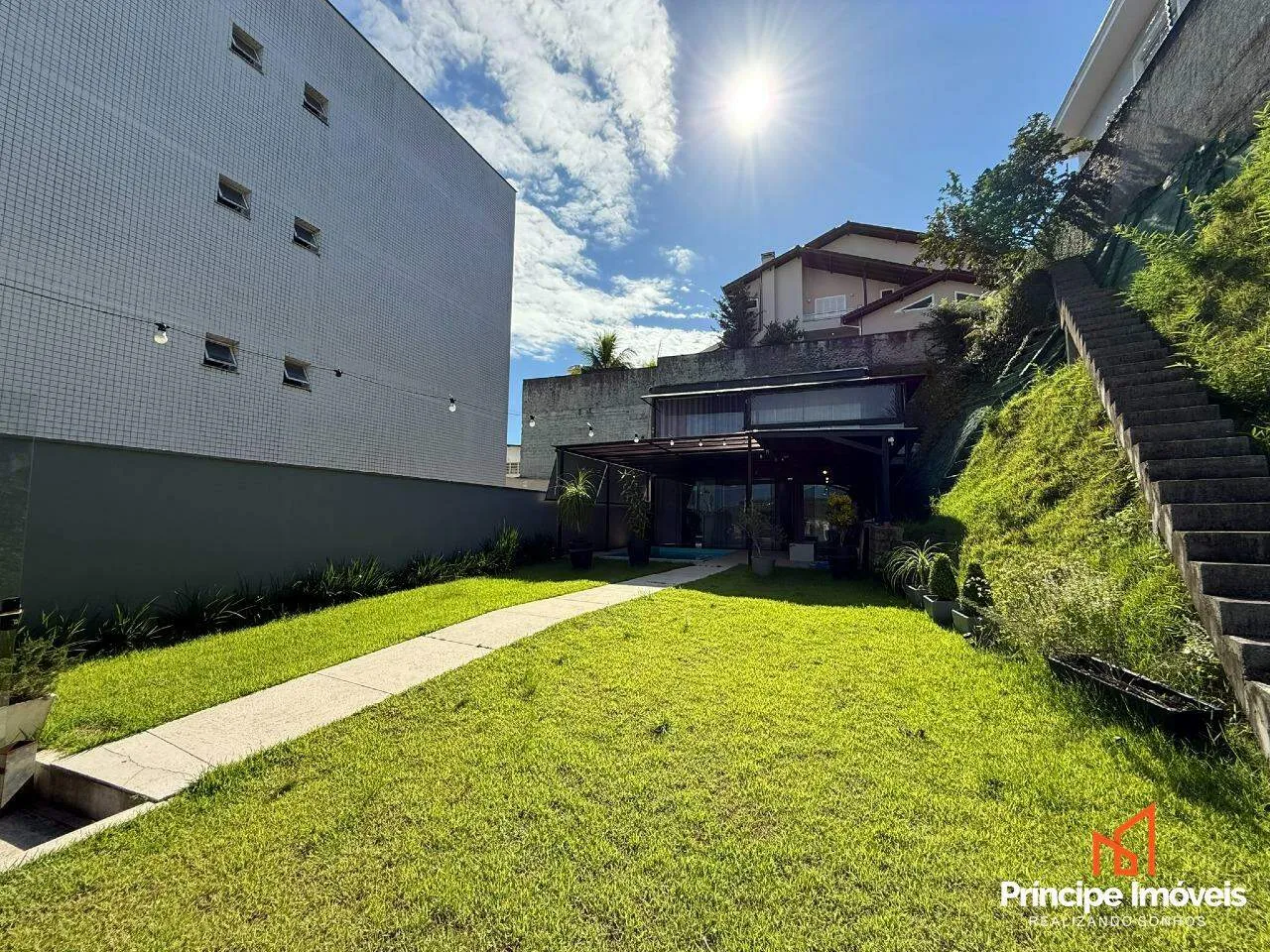 Casa com 1 quarto no Glória em Joinville — foto 3