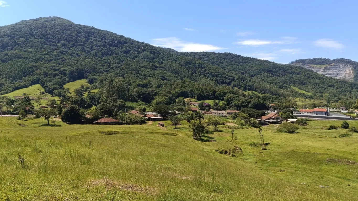 Sítio à venda em Pomerode, ótima localização e de fácil acesso a Blumenau. — foto 3