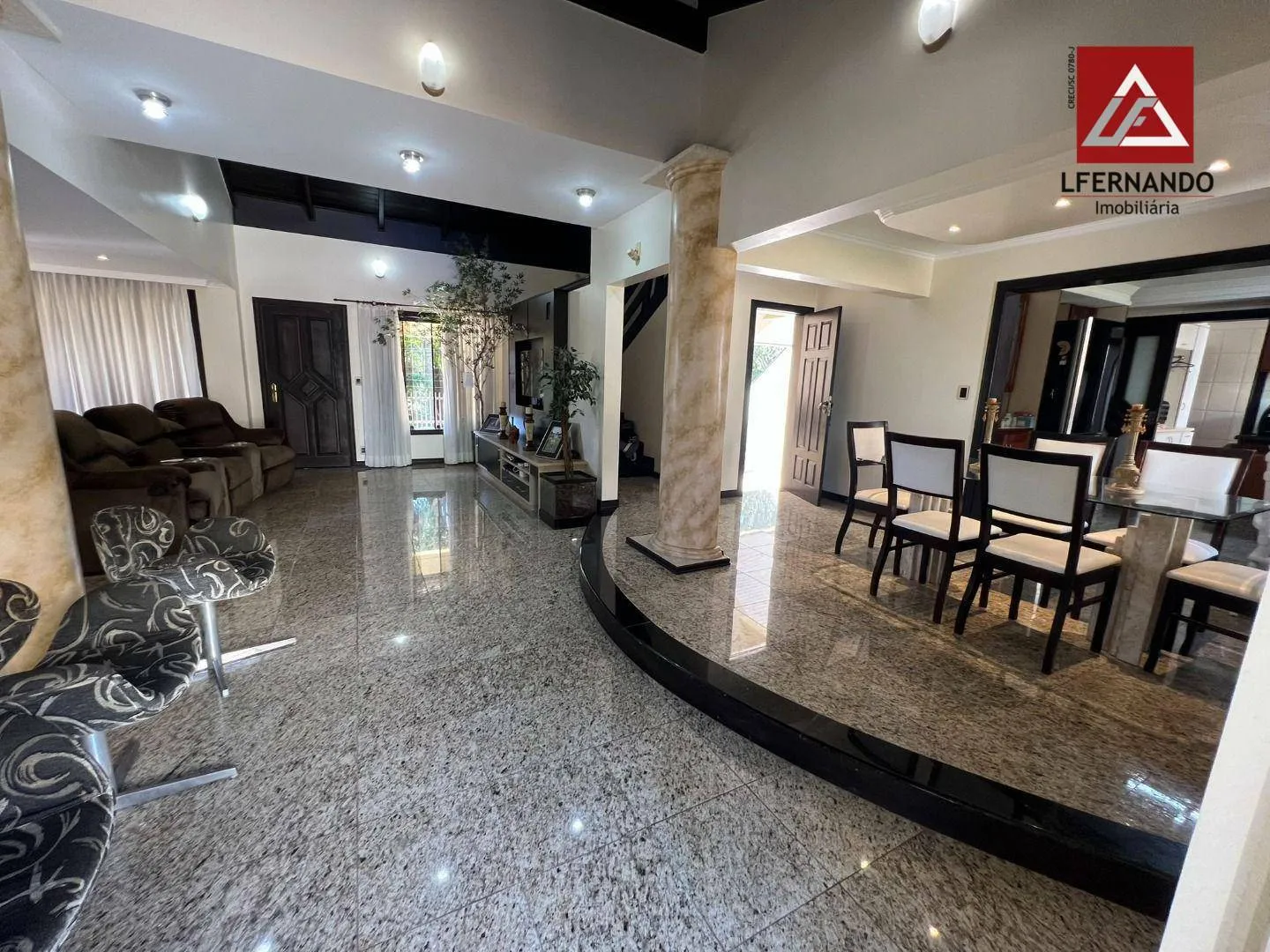 Casa de alto padrão com 3 dormitórios, sendo 1 suíte à venda, 403 m por R$ 2.300.000 - Fortaleza - Blumenau/SC — foto 7