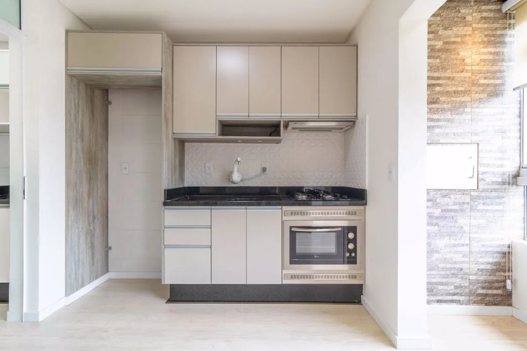 Apartamento com 2 dormitórios para alugar, 47 m por R$ 2.260,00 - Salto Weissbach - Blumenau/SC - foto 1