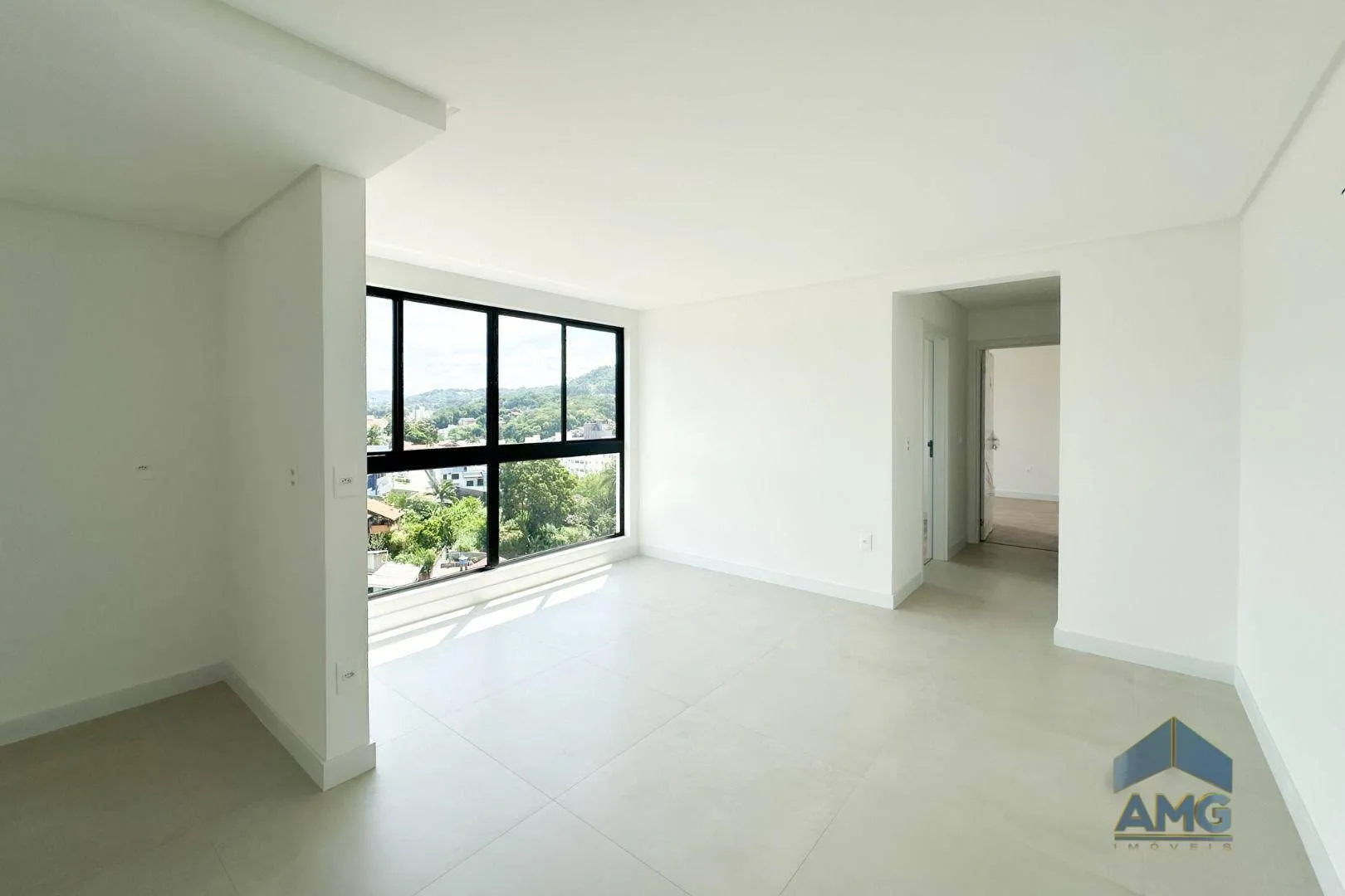 Apartamento com 2 dormitórios à venda, 60 m por R$ 590.000,00 - Velha - Blumenau/SC - foto 1