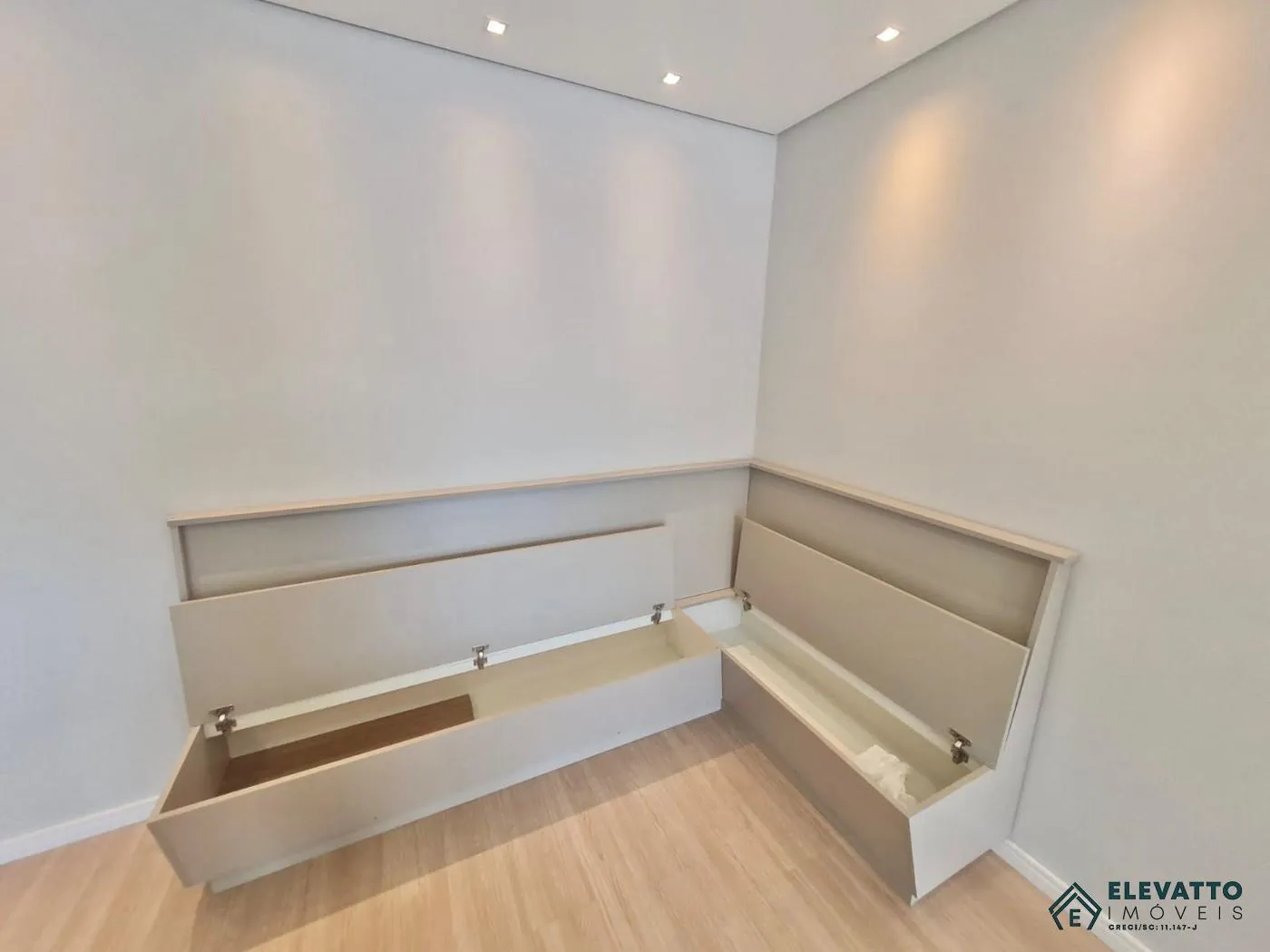 Apartamento para Venda em Blumenau, Garcia, 2 dormitórios, 1 suíte, 2 banheiros, 1 vaga — foto 5