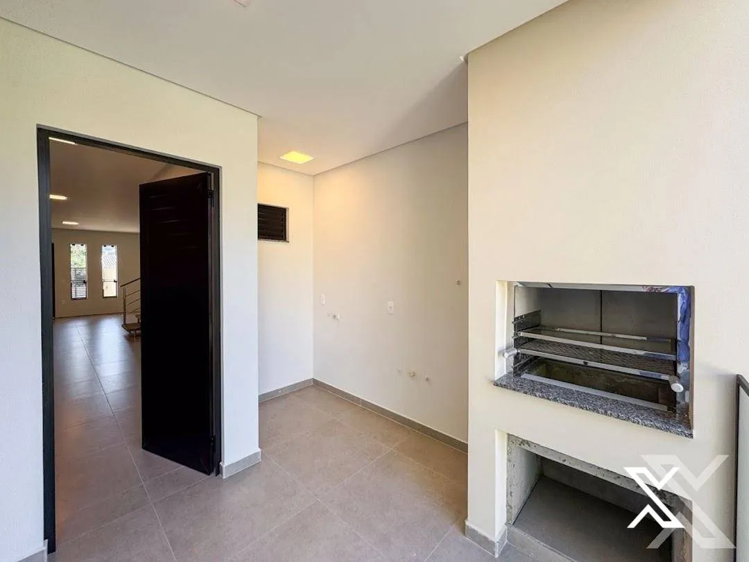 Casa com 2 dormitórios à venda por R$ 600.000,00 - Água Verde - Blumenau/SC — foto 2