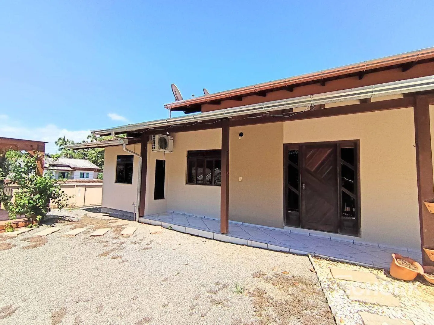 Casa com 3 dormitórios + Galpão para alugar, 295 m por R$ 6.144/mês - Itoupavazinha - Blumenau/SC - foto 1